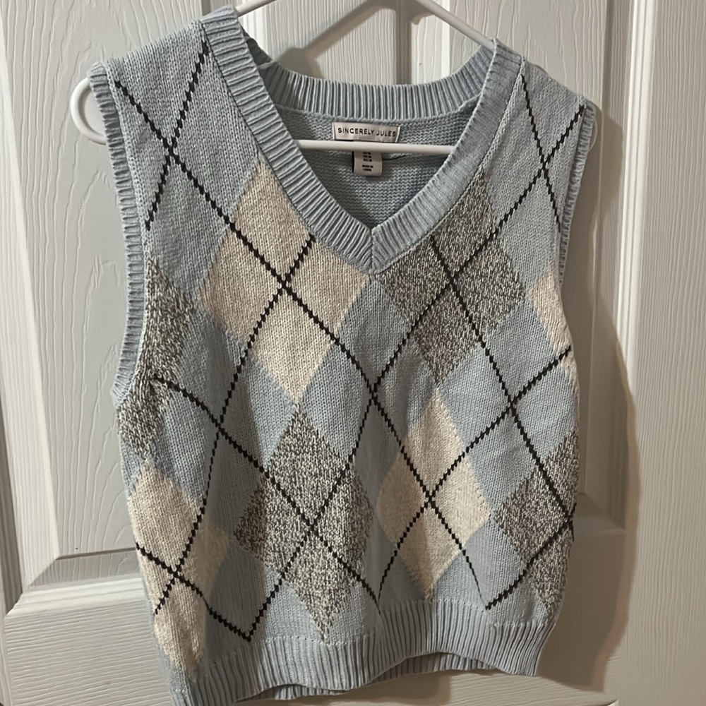 Sweater Vest